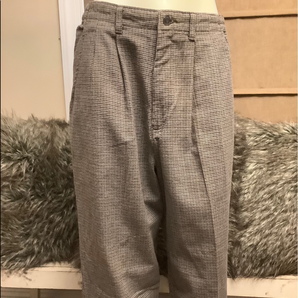 Pants - Picture 2 of 11
